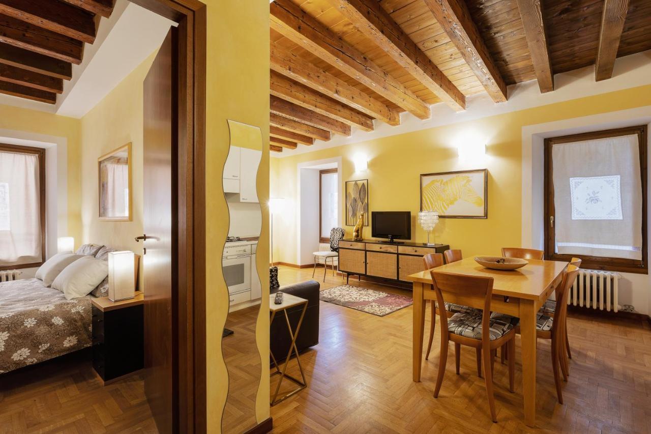 Città Antica Charming Flat Vérone Extérieur photo